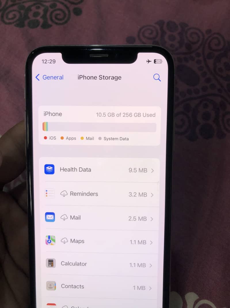 Apple iPhone X 3