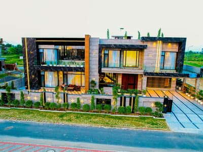 Elegant Ultra Modern Design 2 Kanal House For Sale At Top Location Near To Raya Commercial