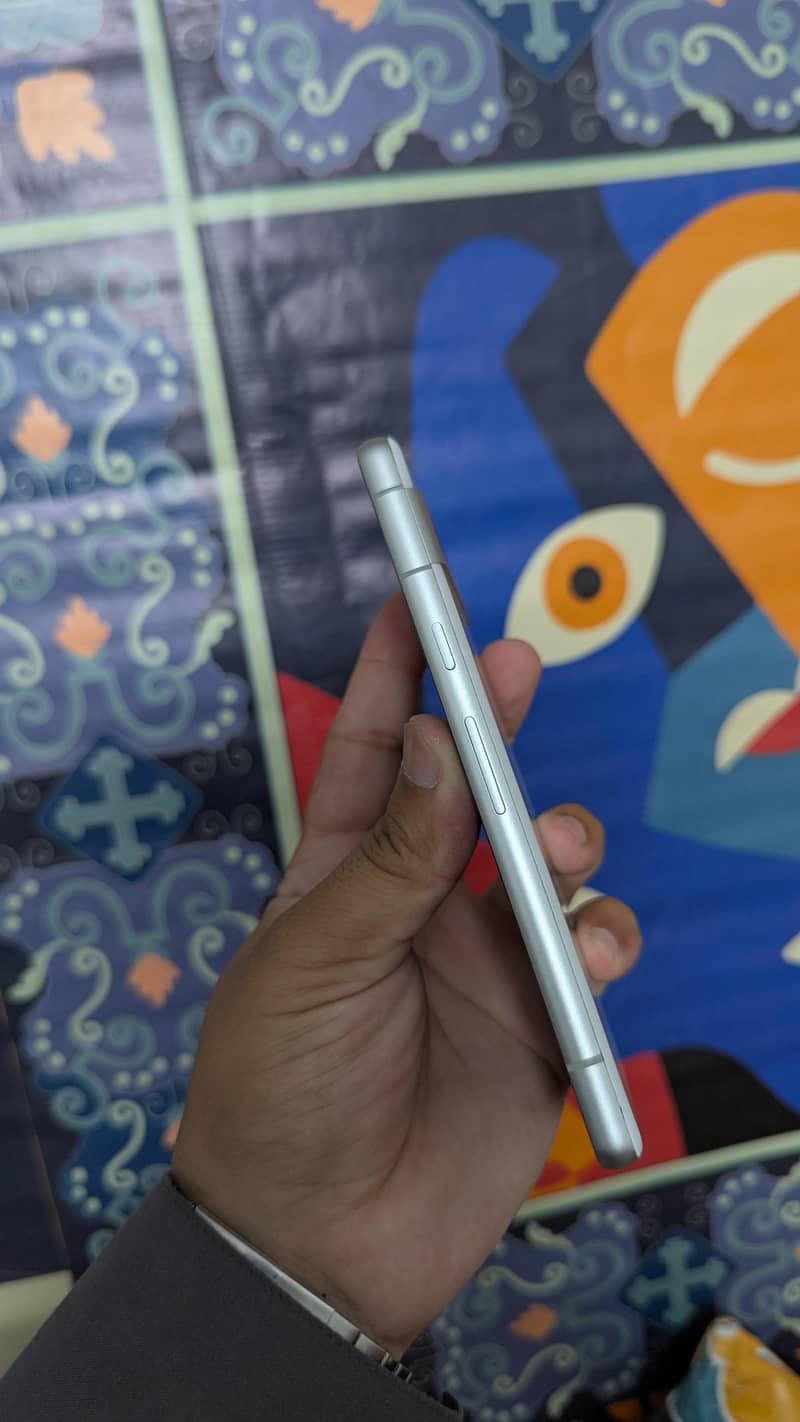 Google Pixel 7a 1