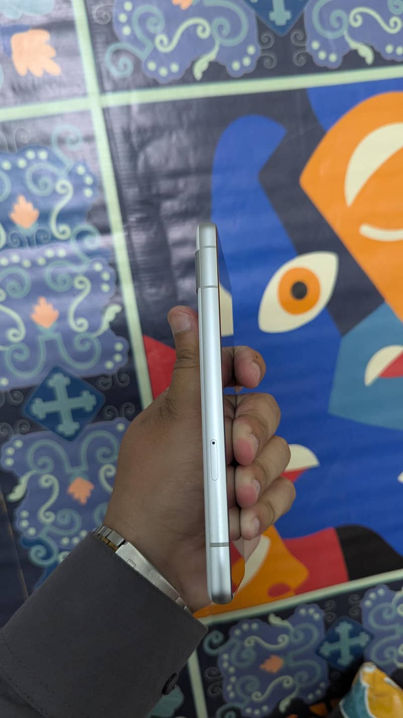 Google Pixel 7a 2
