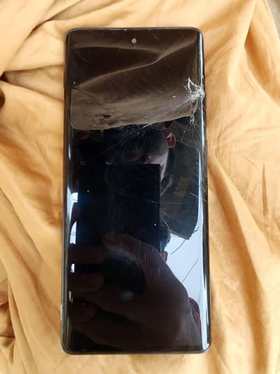 Motorola Moto Edge 2024 – 8GB/256GB | Non-PTA