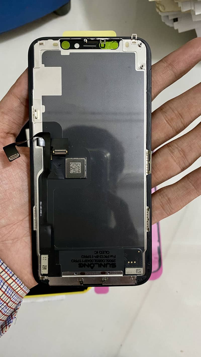 Panel iPhone 11 Pro 1