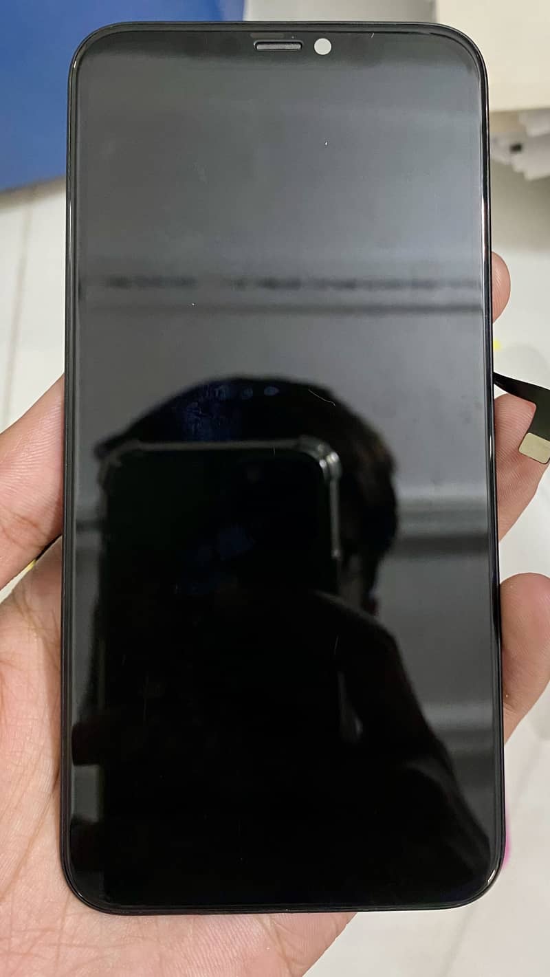 Panel iPhone 11 Pro 2