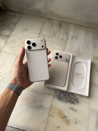 Apple iPhone 17 Pro Max
