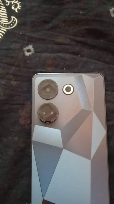 Tecno CAMON 20