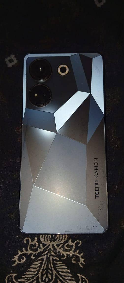 Tecno CAMON 20 1
