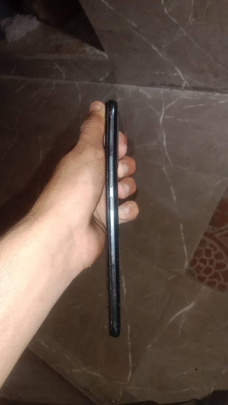 Tecno lc8 5