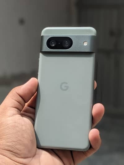 Google Pixel 8