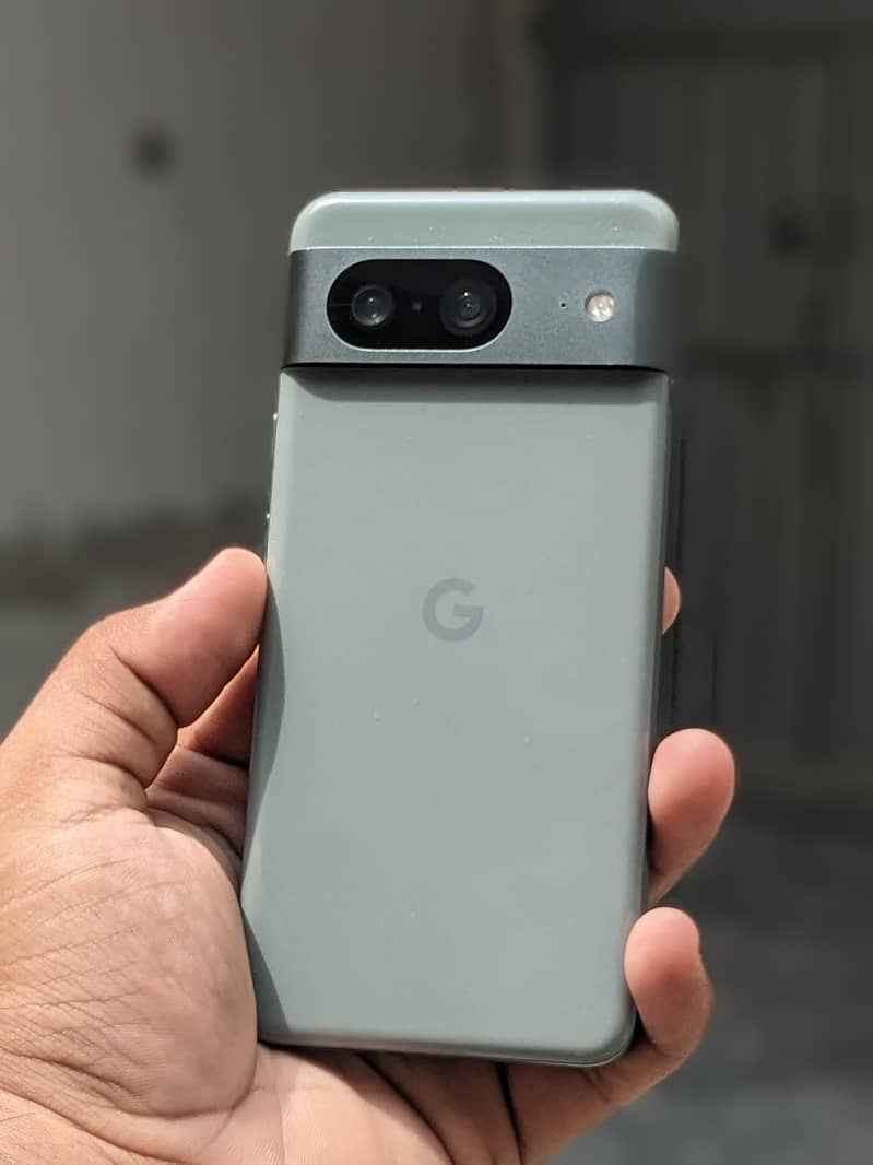 Google Pixel 8 0