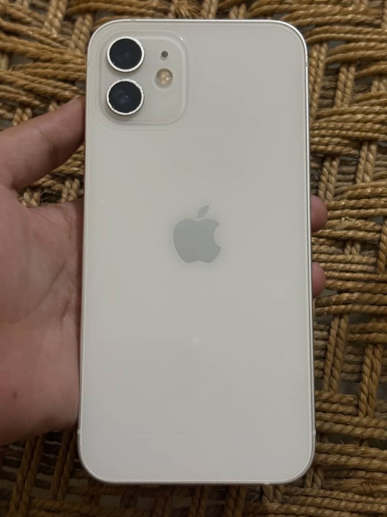 Apple iPhone 12 0