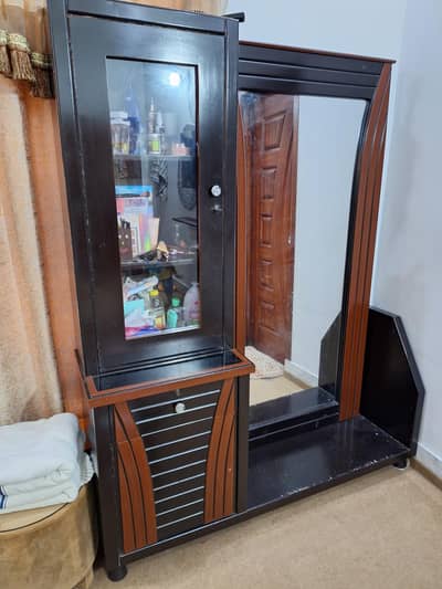 Dressing Table for Sale
