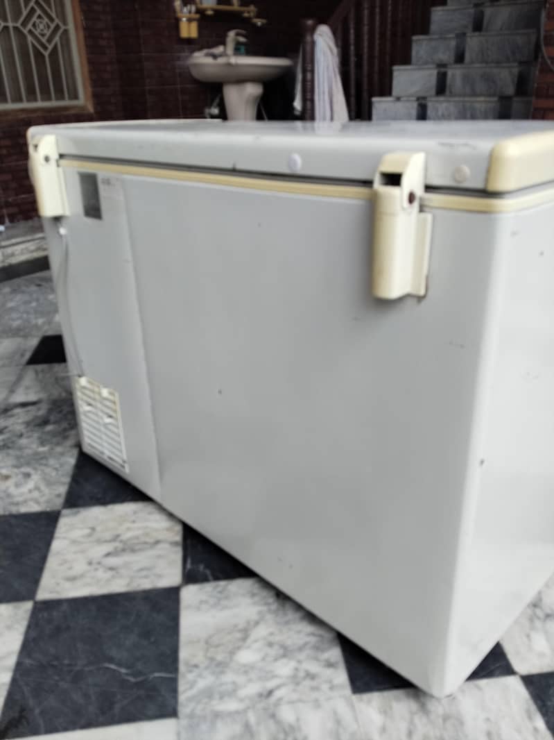 deep freezer 2