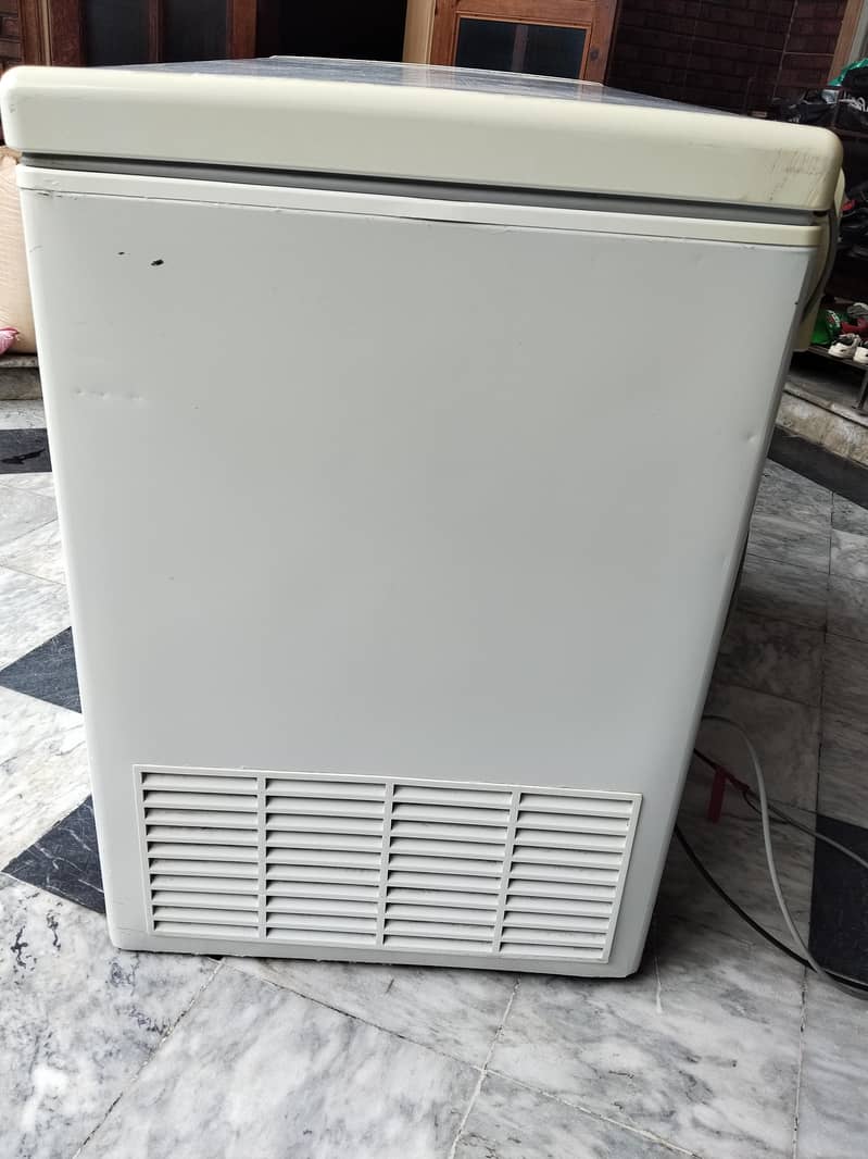 deep freezer 4