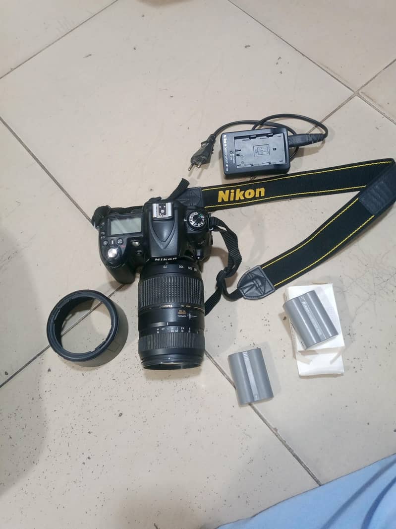 Nikon D90 0