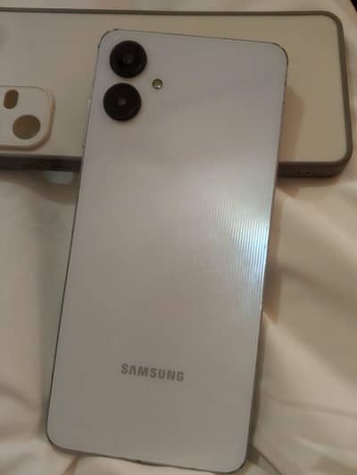 Samsung Mobile A06