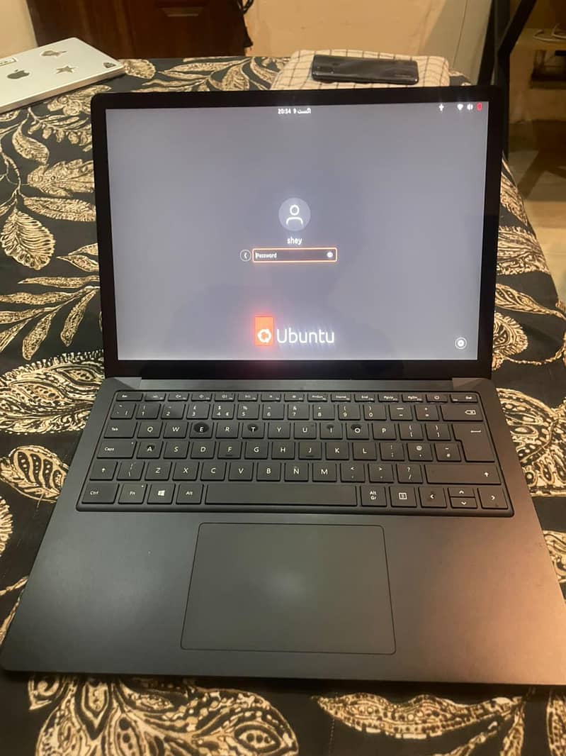 Surface Laptop 3 6