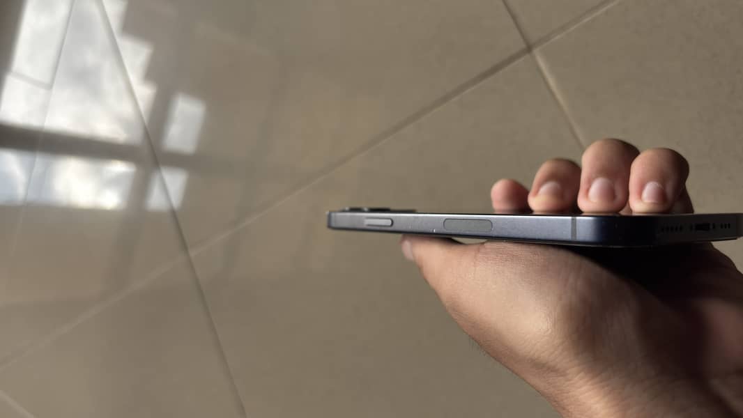 Apple iPhone 12 2