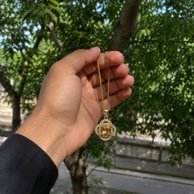 Beautiful Golden Pendant Necklace for Women | Stylish Jewellery
