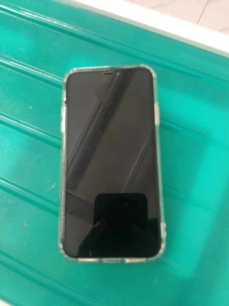 Apple iPhone 11 7