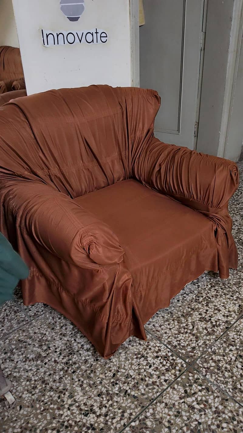 Sofa Set with Covers 0