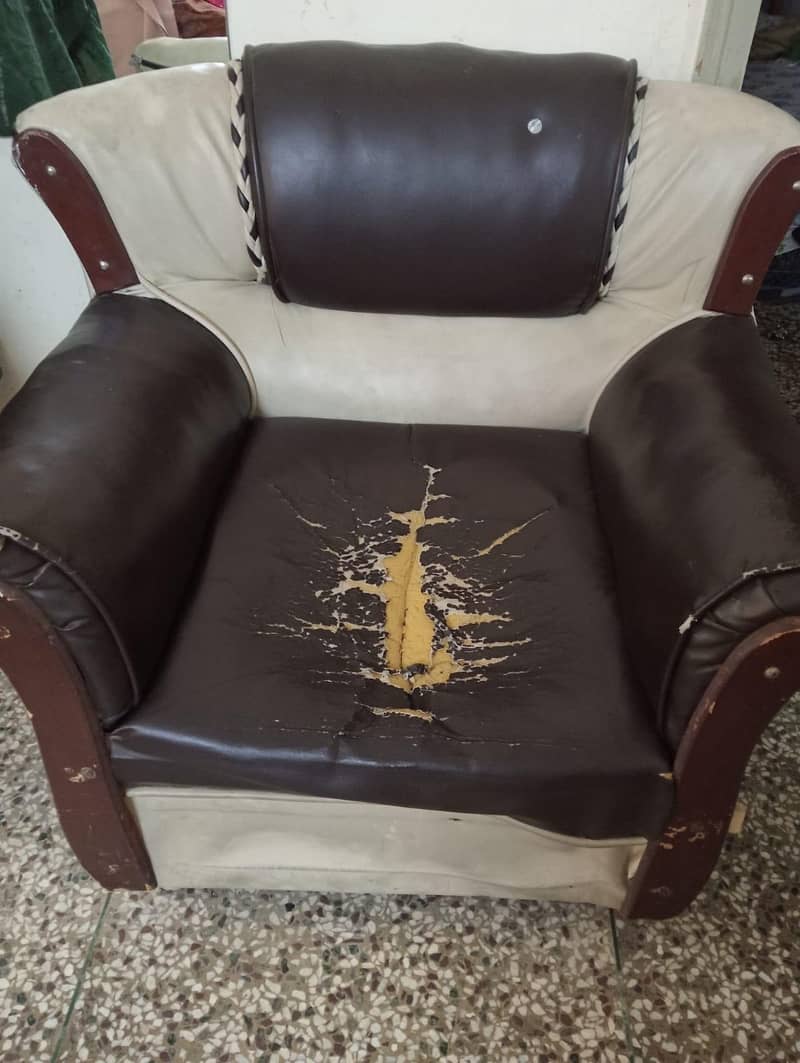 Sofa Set with Covers 4