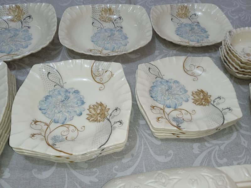 Dinner Set 60 Pcs 14