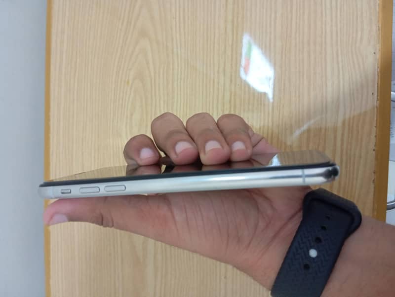Apple iPhone X 7