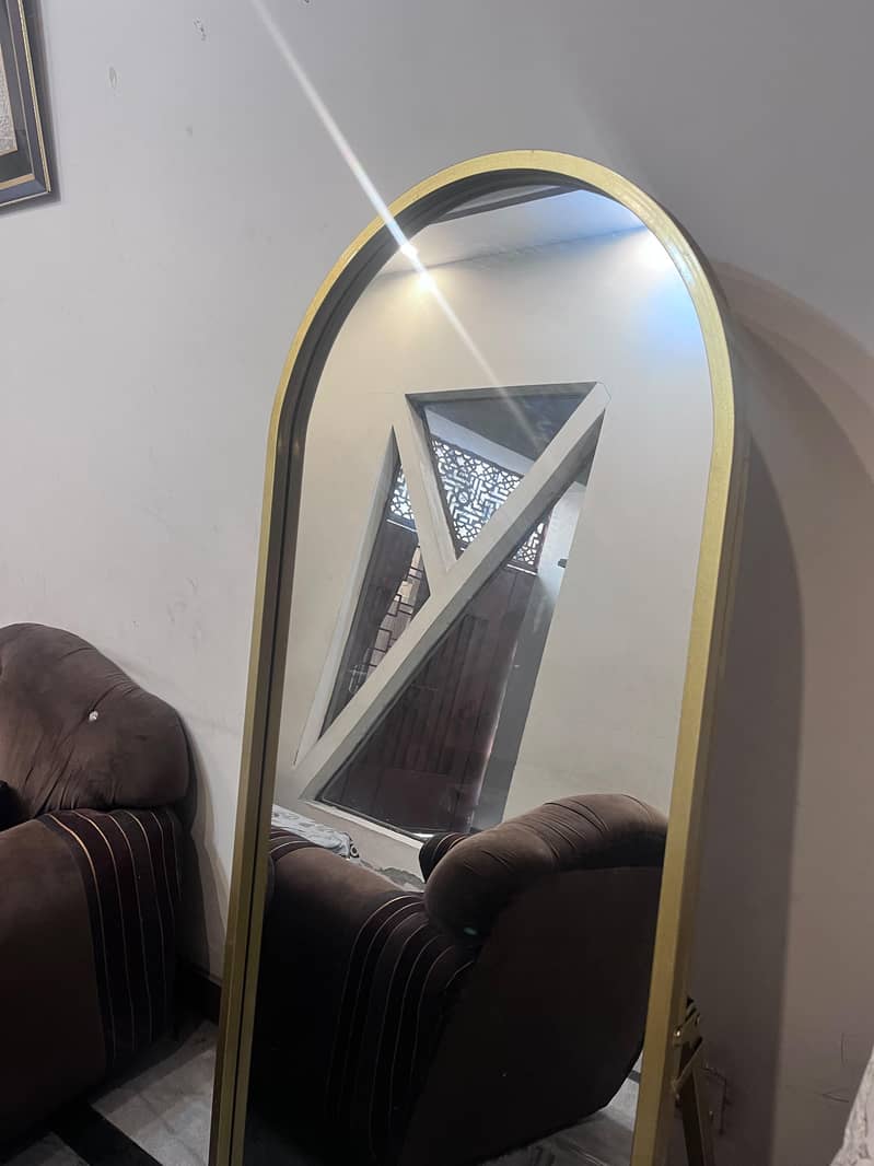 mirrror 0