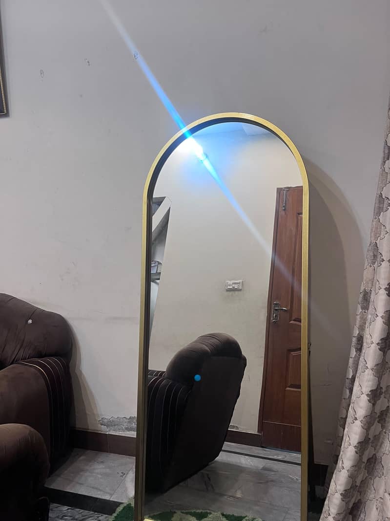 mirrror 2