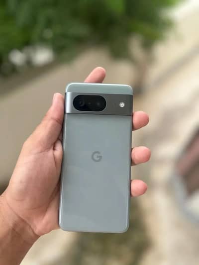 Google Pixel 8