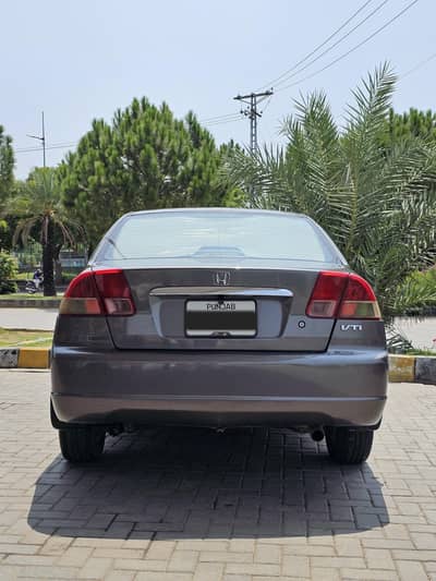Honda Civic VTi Oriel Prosmatec 2002