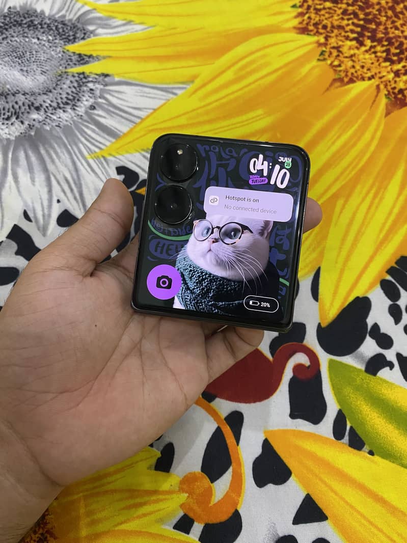 Xiaomi Mix Flip 2