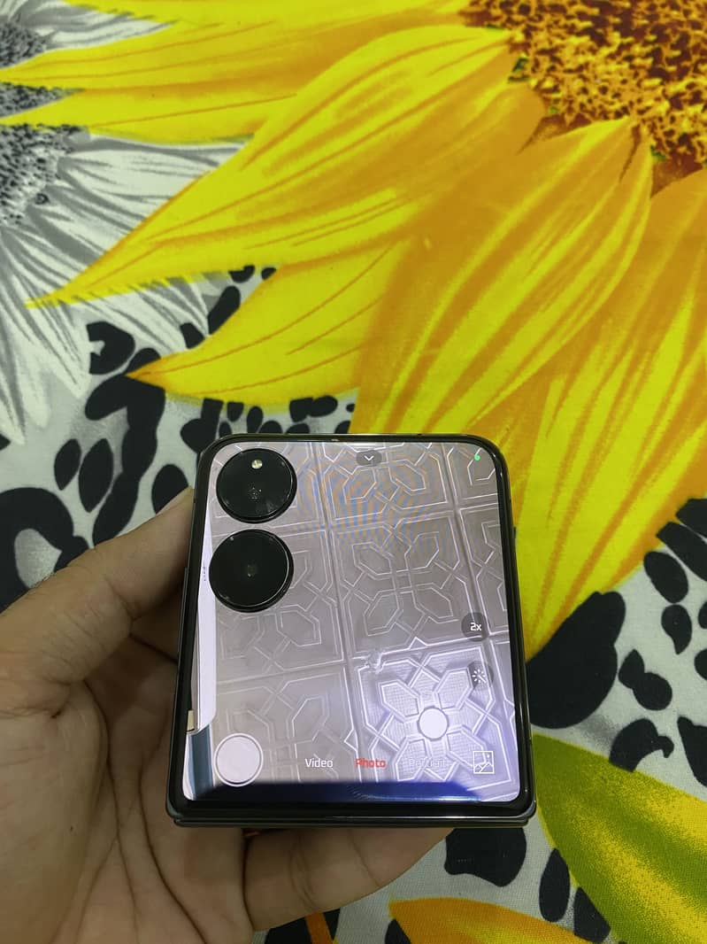 Xiaomi Mix Flip 3