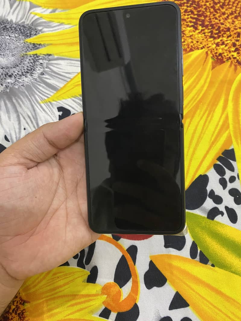 Xiaomi Mix Flip 6