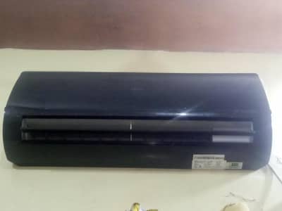 1 Ton Haier Ac / DC Inventer 1 year Used only