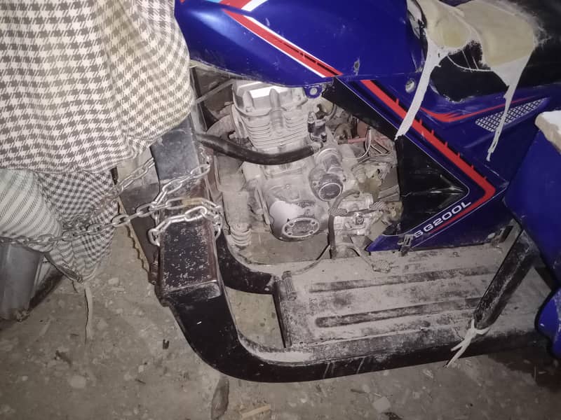 sazgar 200cc loder riksha 4
