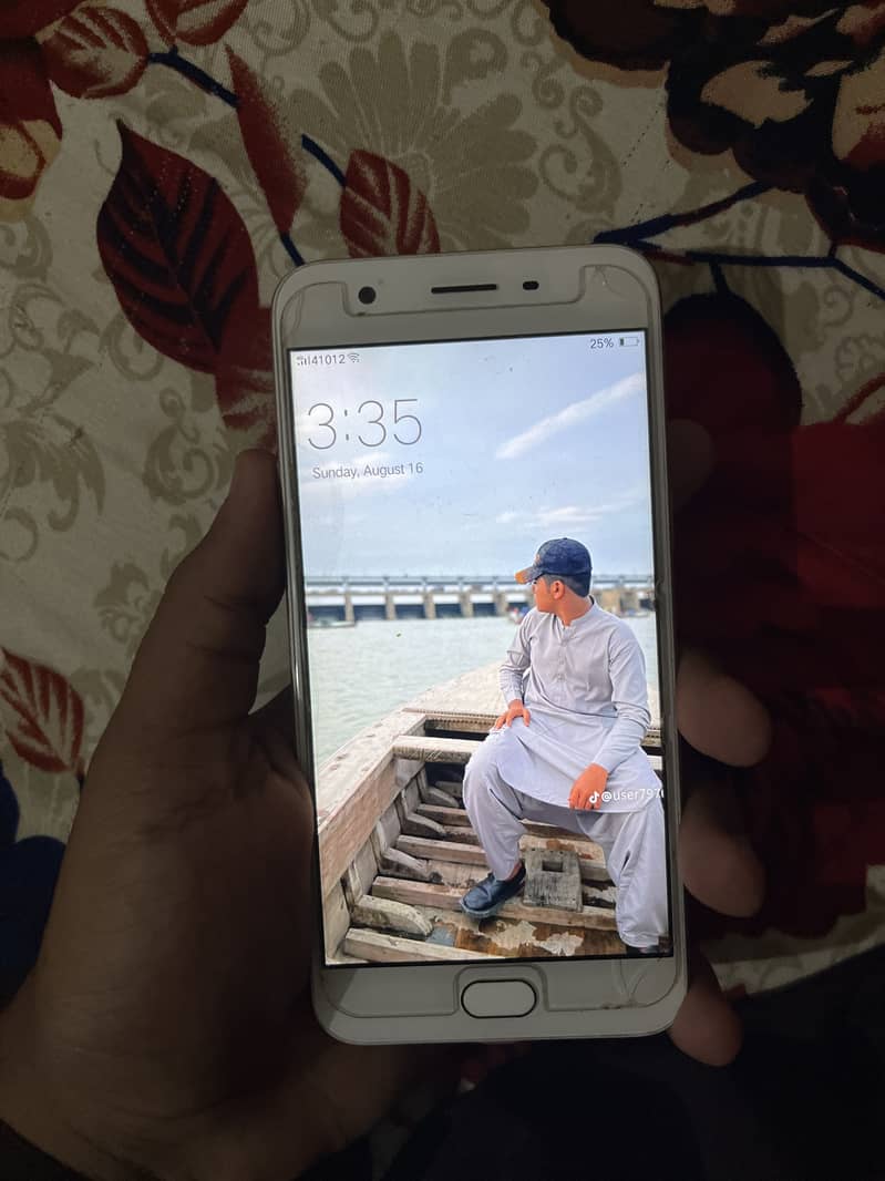 OPPO A57 1