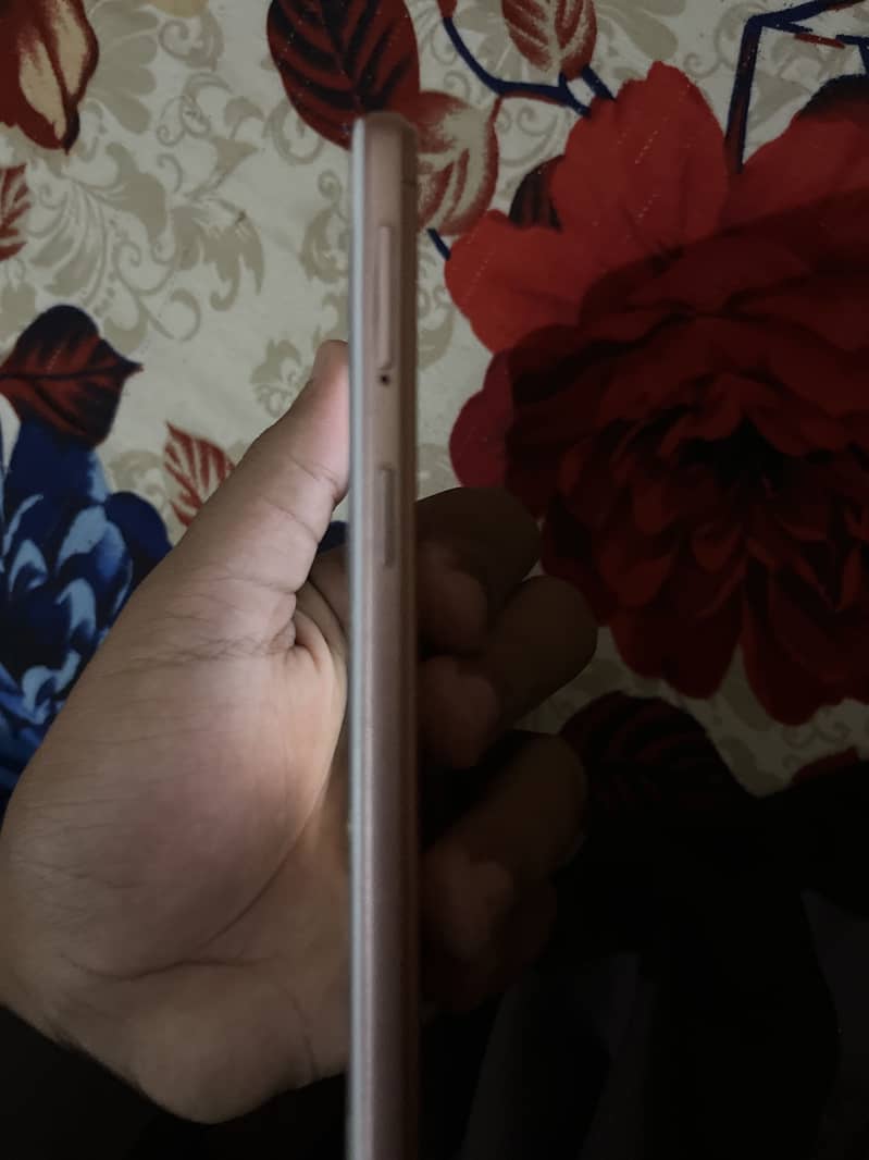 OPPO A57 3