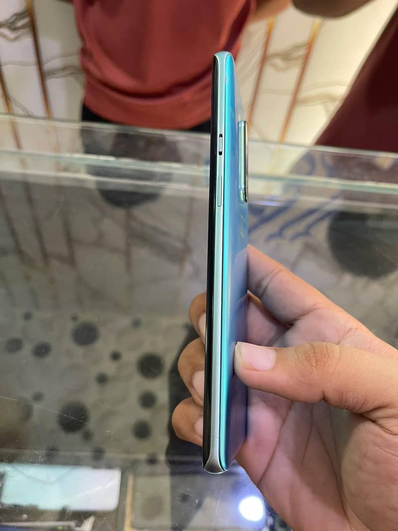 One Plus 8 Pro 4