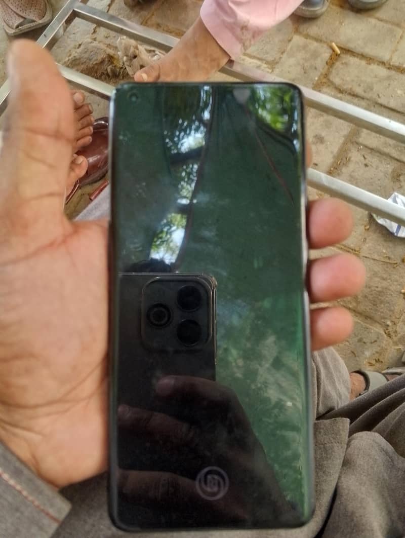 One Plus 9 Pro 3