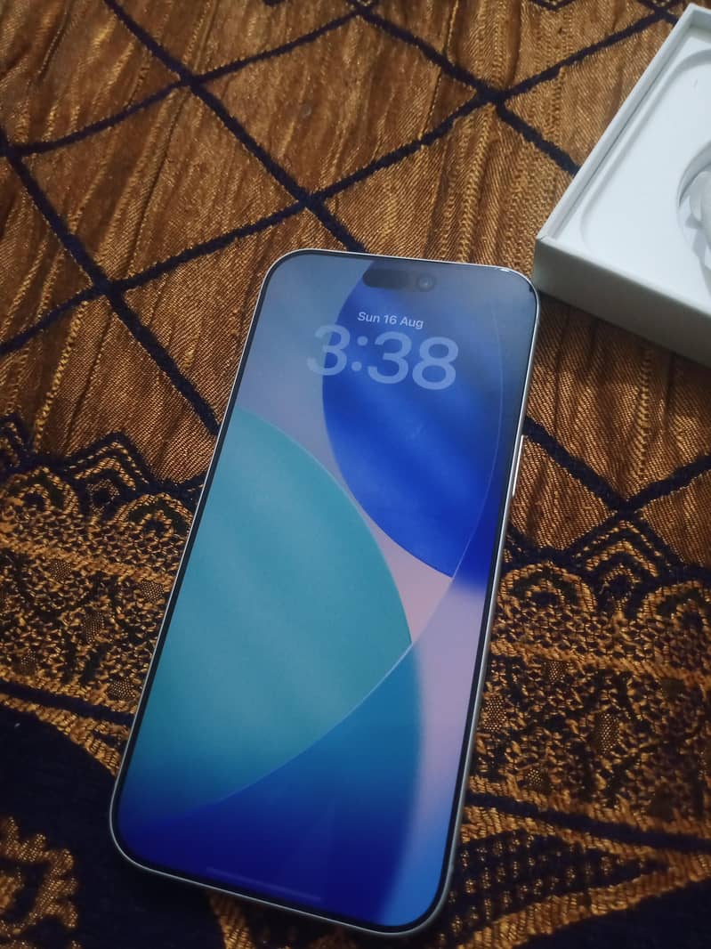 Apple iPhone 17 Pro Max 2