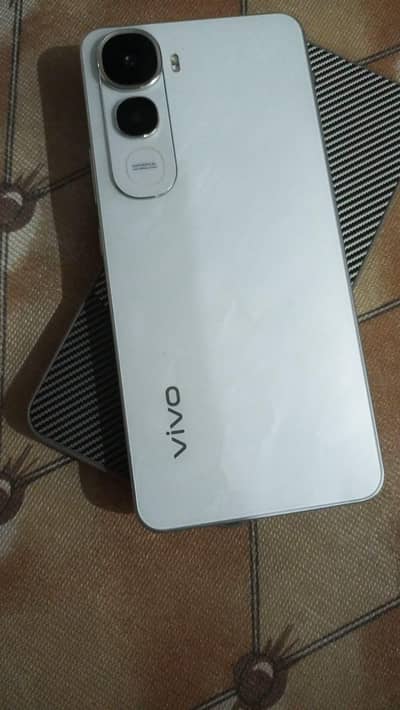 Vivo Y400 03707015363