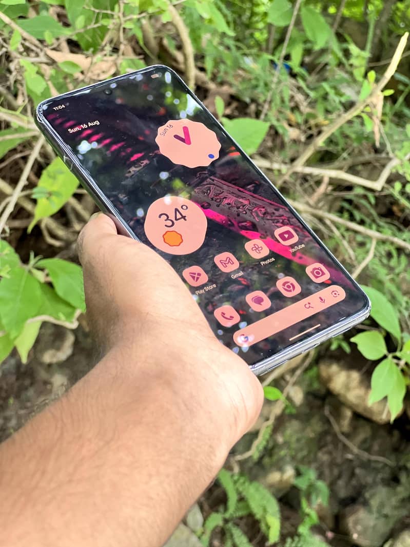Google Pixel 8 Pro 13