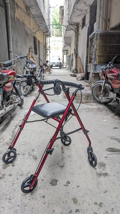 Wheel Folding Walker with Seat (Rollator Walker)