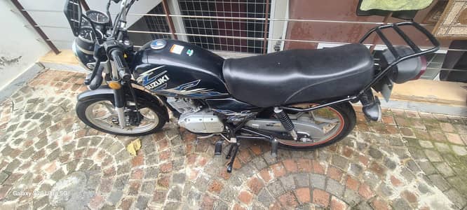 Suzuki GS 150 SE