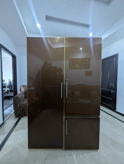 Premium Luxury Double-Door Wardrobe – Strong & Spacious | Low Price