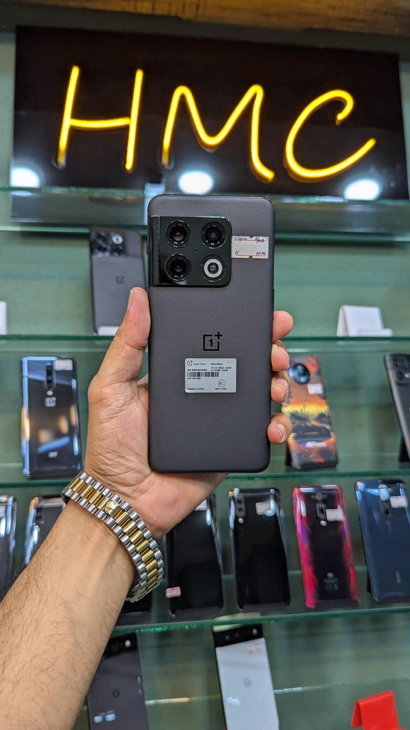 OnePlus 10 Pro 0