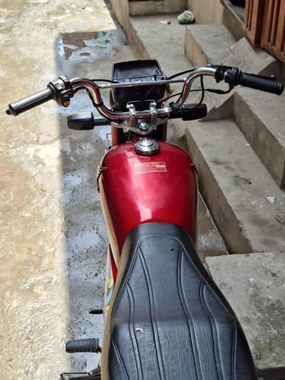CD 70 Honda genuine bike