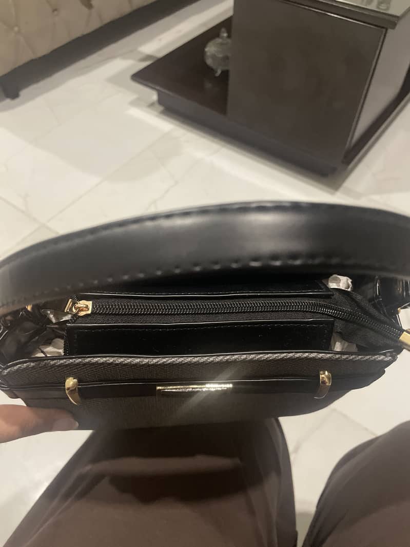 Handbag medium size 2