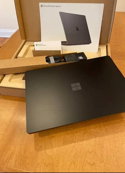 Surface laptop 4 || core i5 11th gen | 4 GB graphics | Touch sceeen
